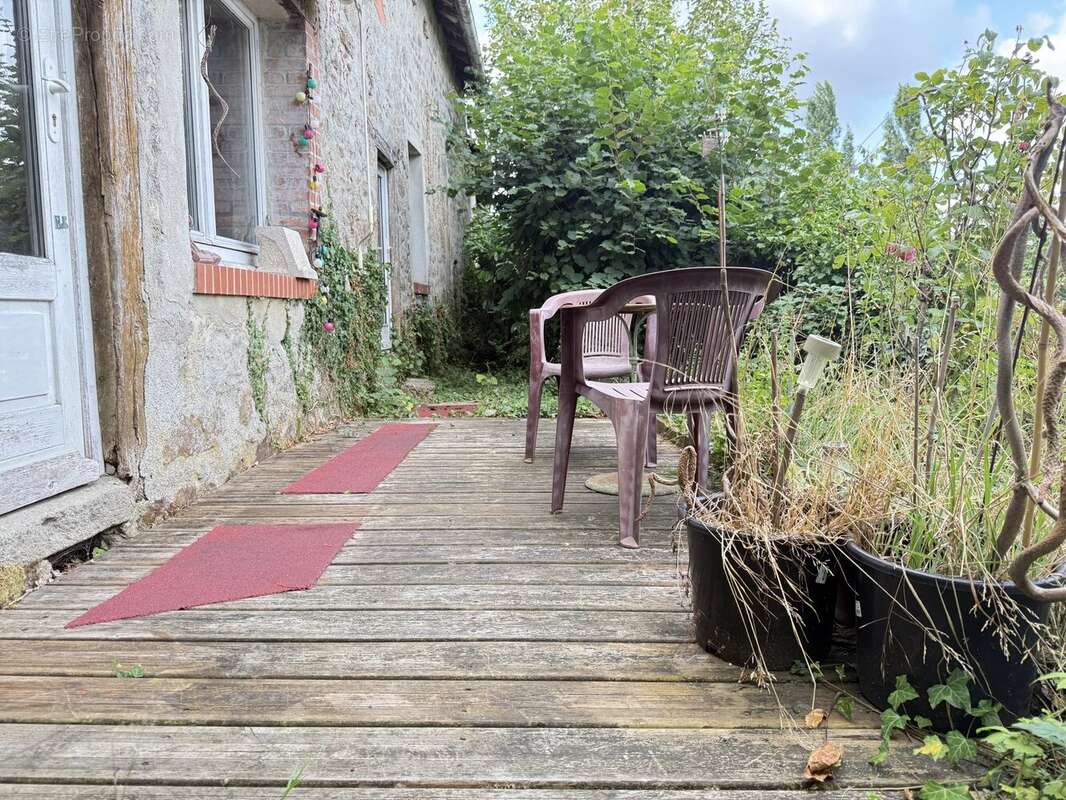 Maison à SAINT-VAURY