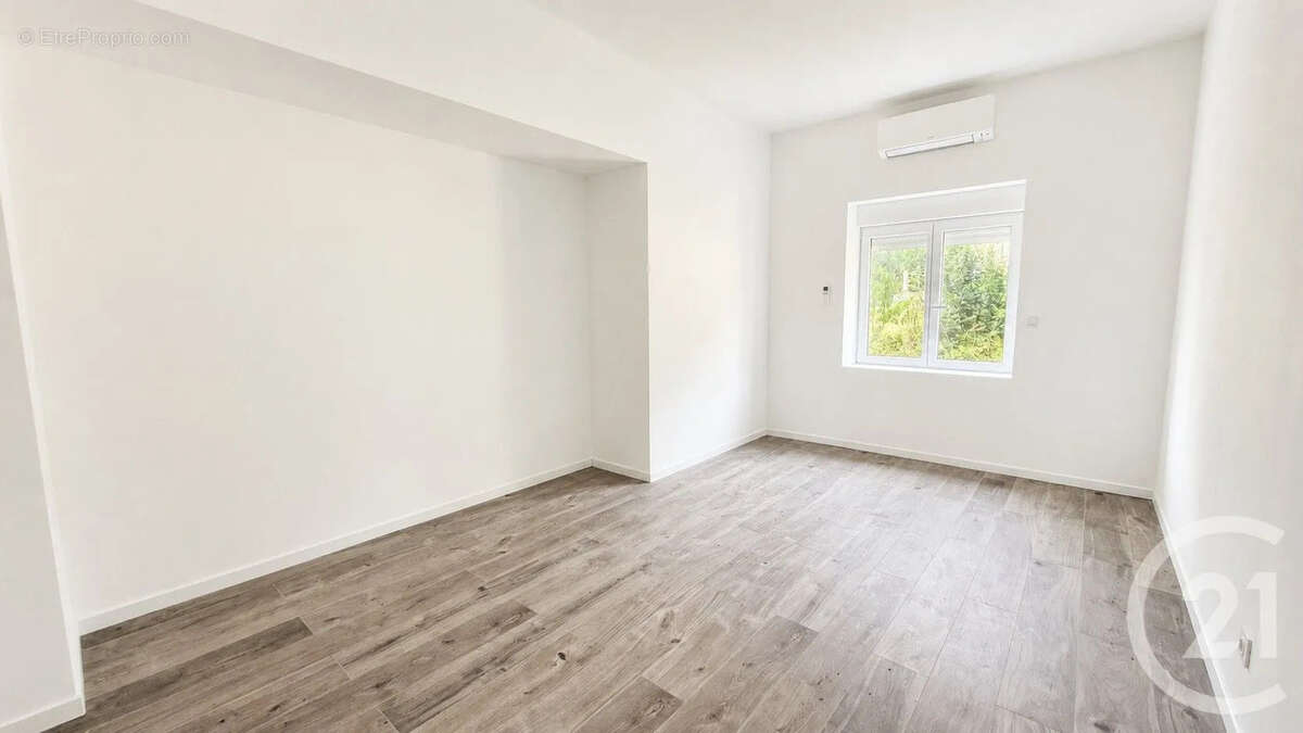 Maison 268 m² à Ecouche  - photo 8