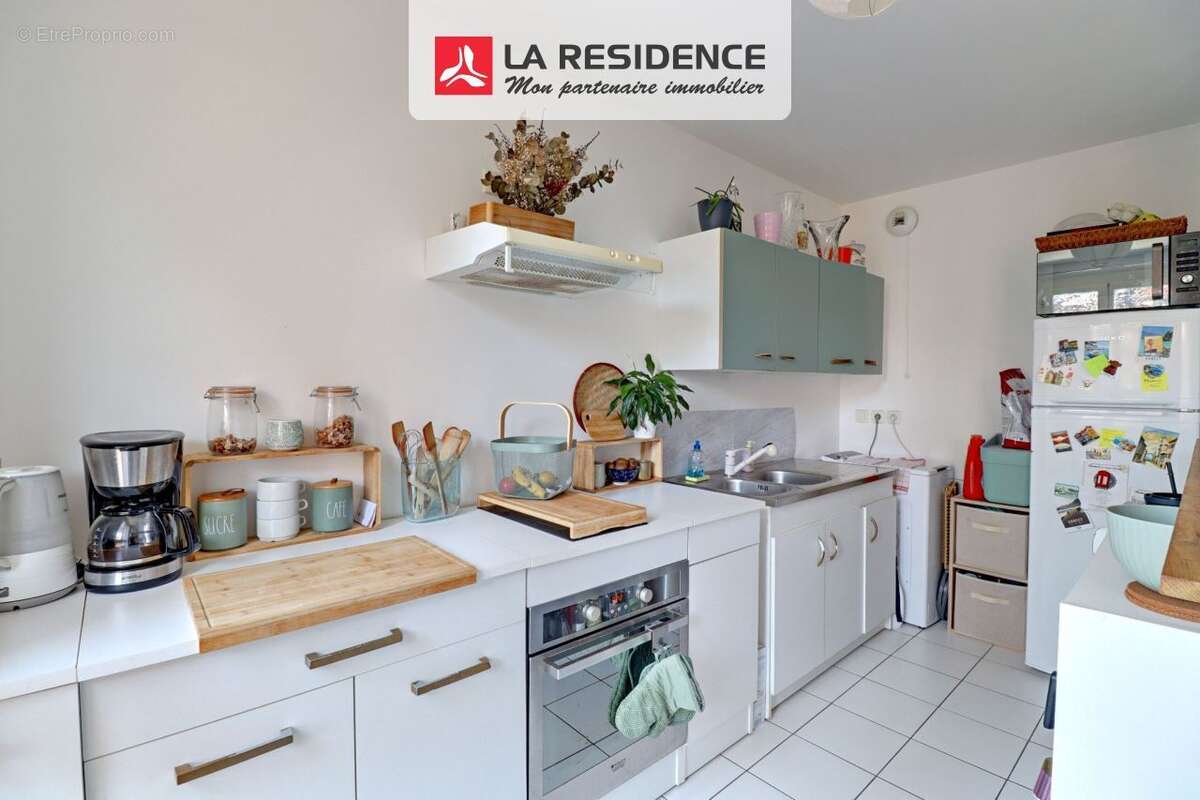 Appartement 70 m² à Magny-En-Vexin  - photo 2