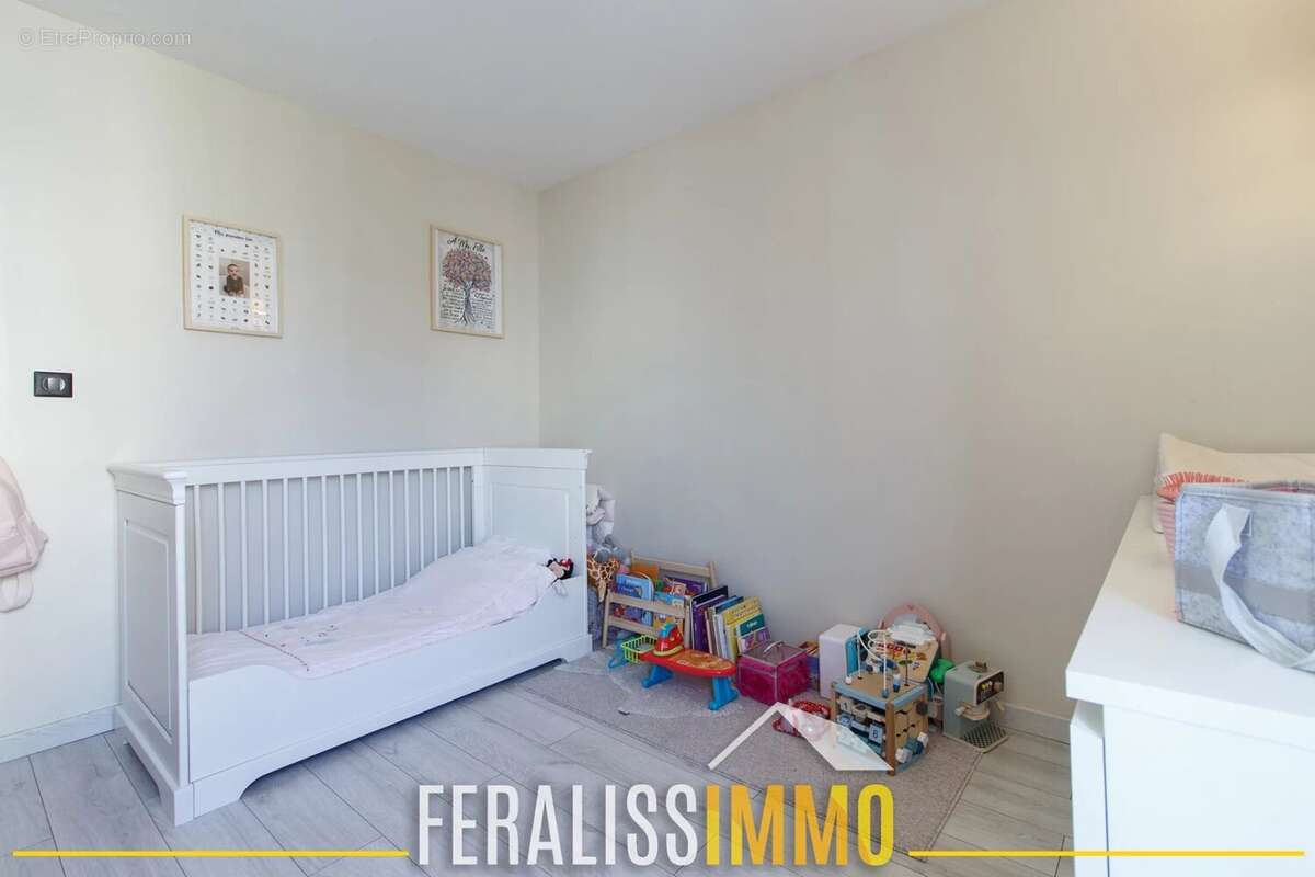 Appartement à ERAGNY
