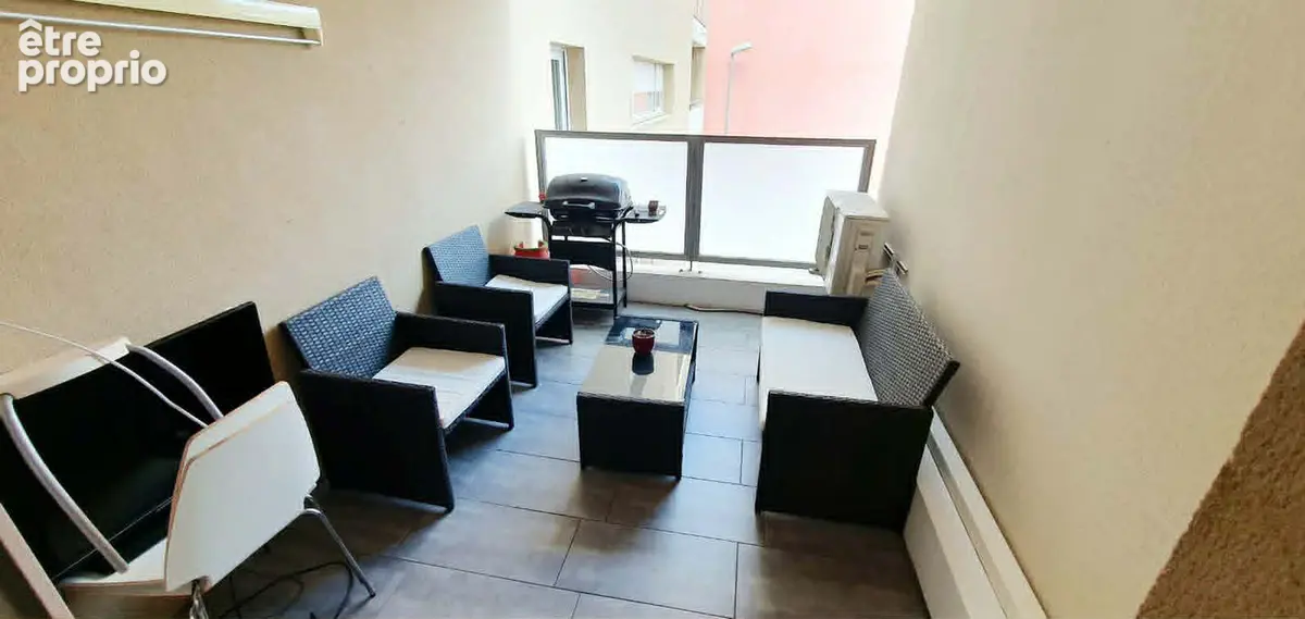 Appartement T2  Avec TERRASSE  et Place de Parking - photo 2