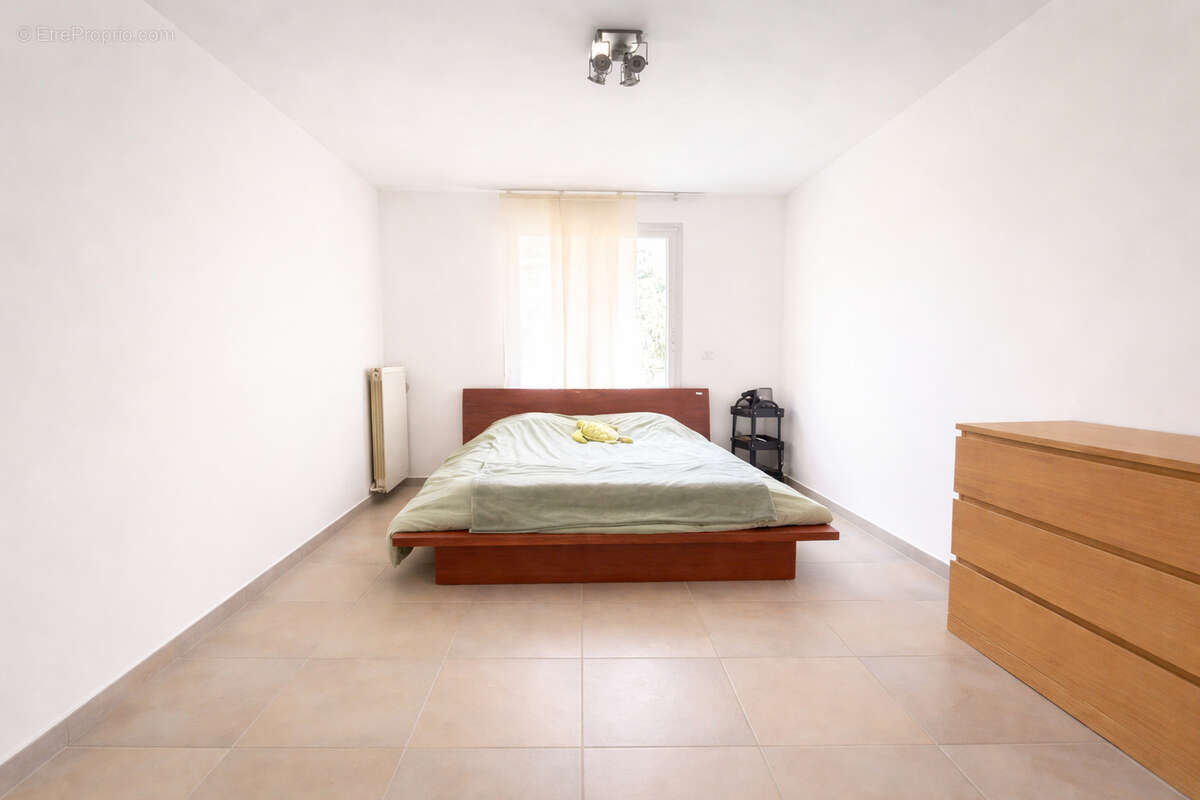 Appartement à CARNOUX-EN-PROVENCE