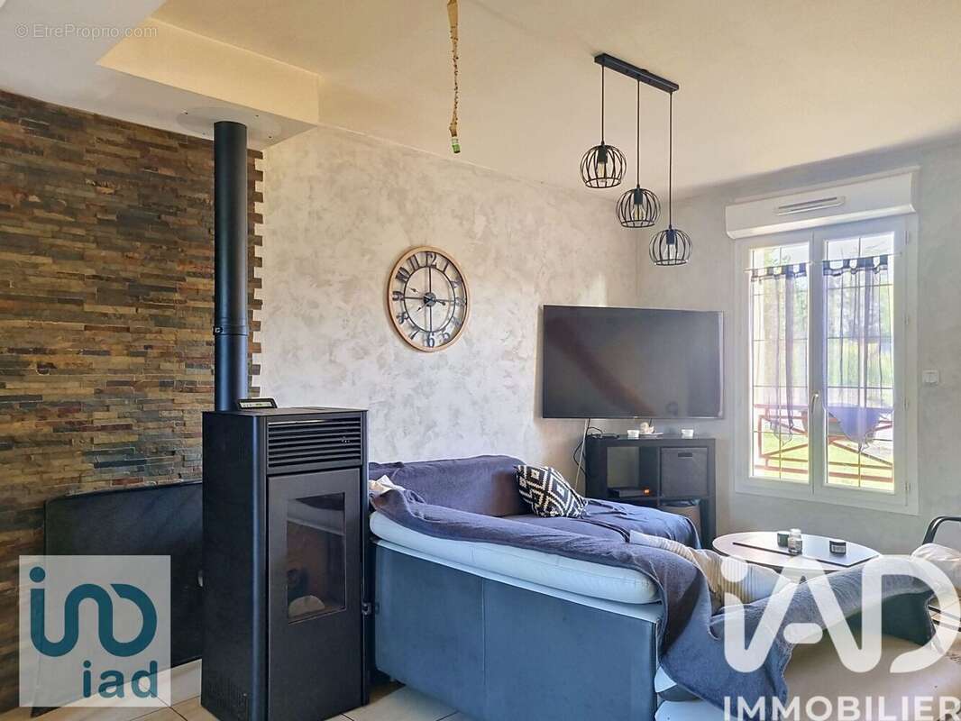 Maison 112 m² à Poilly-Sur-Tholon  - photo 3