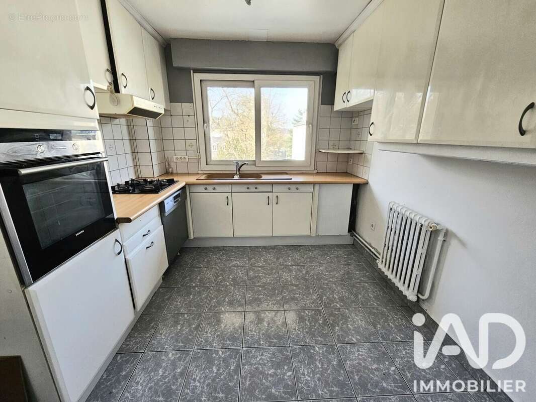 Appartement 111 m² à Le Port-Marly  - photo 3