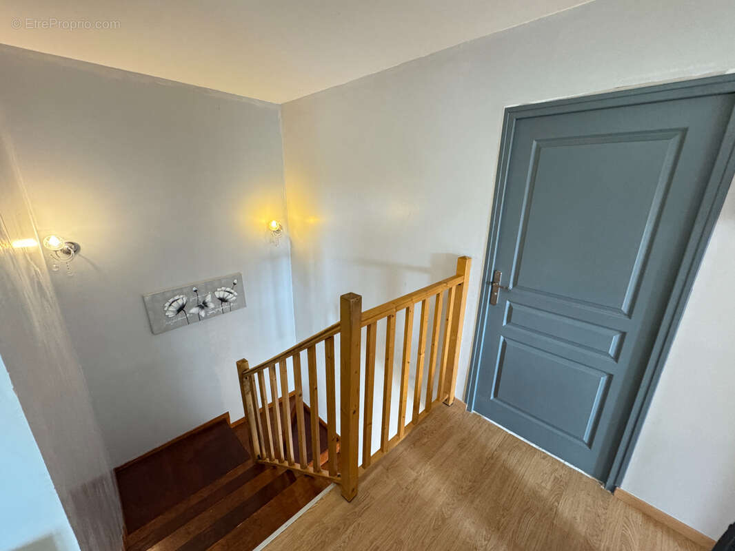 Maison 118 m² à Morre  - photo 9