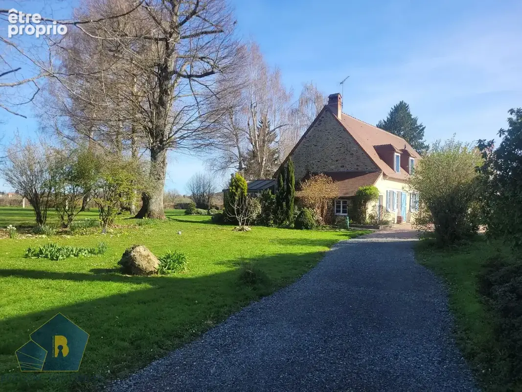 Maison 138 m² à Tercillat  - photo 2