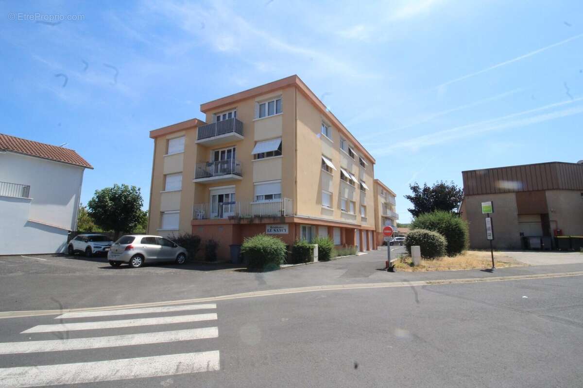 Appartement 58 m² à Issoire  - photo 4