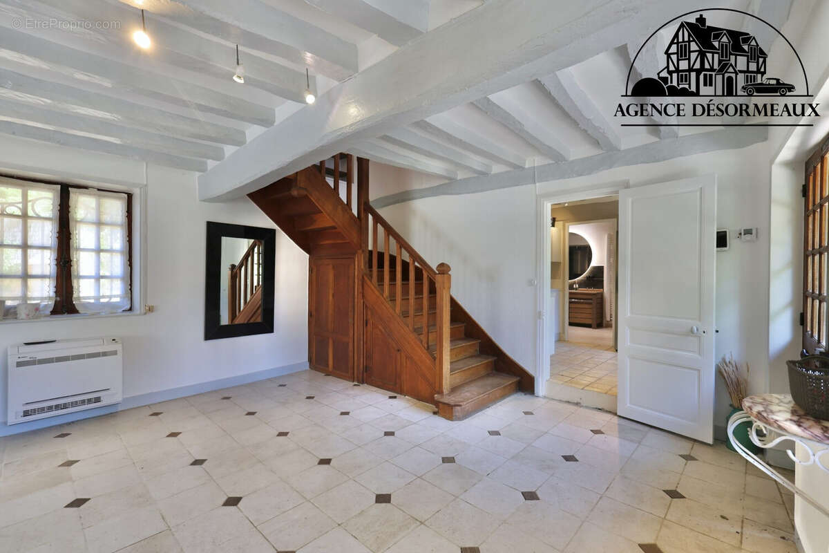 Maison 158 m² à Sorel-Moussel  - photo 5