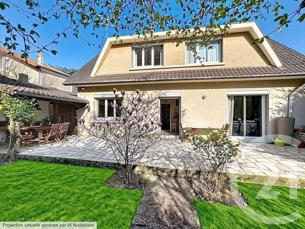 Photo 4 - Maison à THIAIS