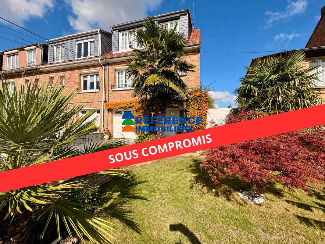 Maison à WAMBRECHIES