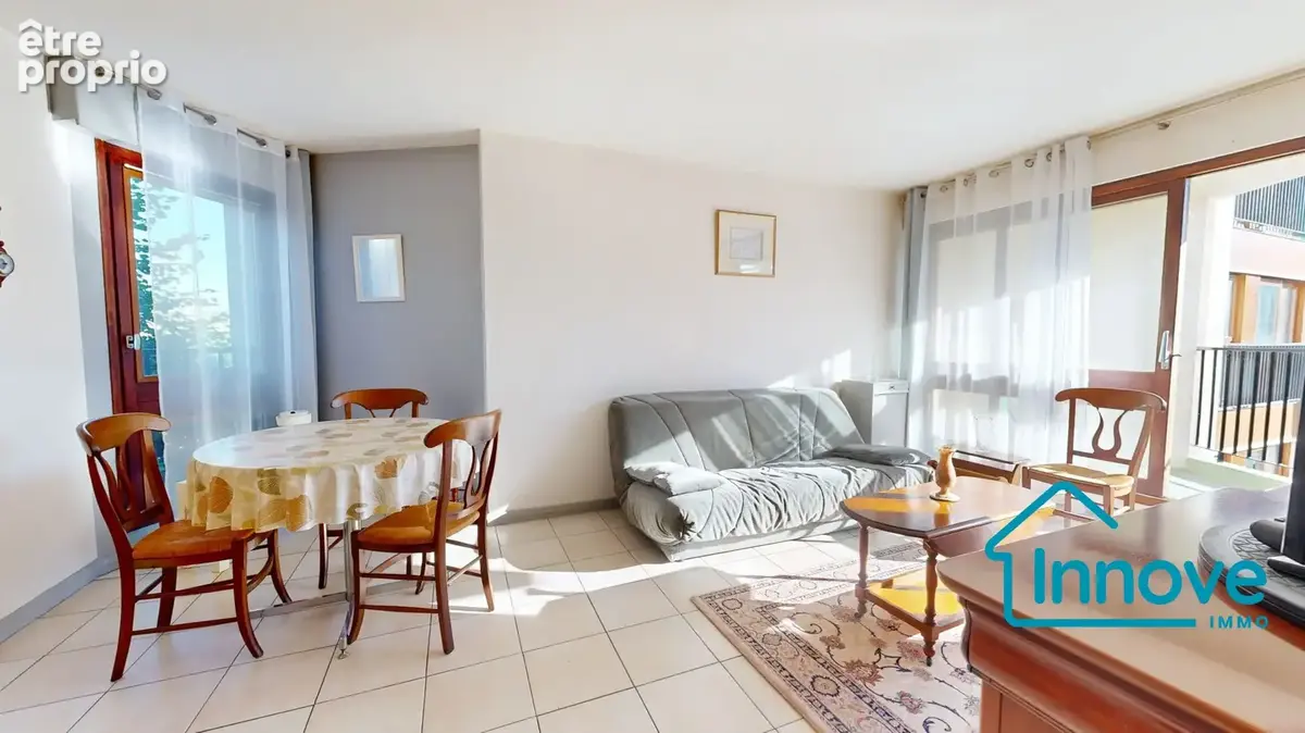 Appartement 2 pièces 52 m² à vendre à Rocquencourt (78150) - photo 2