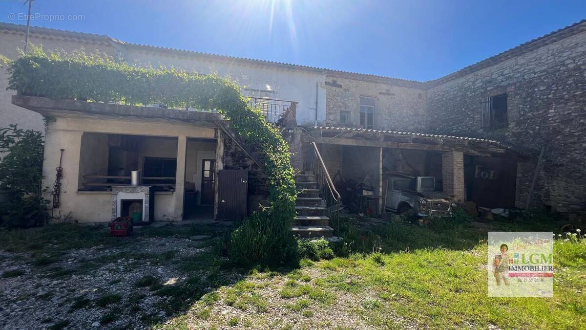 Maison à LEDIGNAN