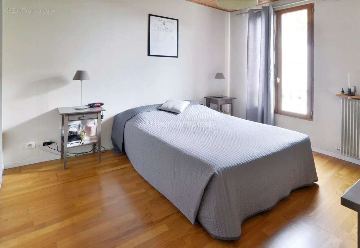 Maison à LE PERREUX-SUR-MARNE