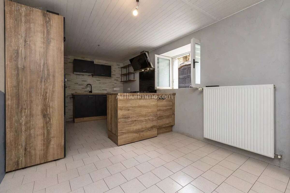 Maison à SAINT-BENOIT