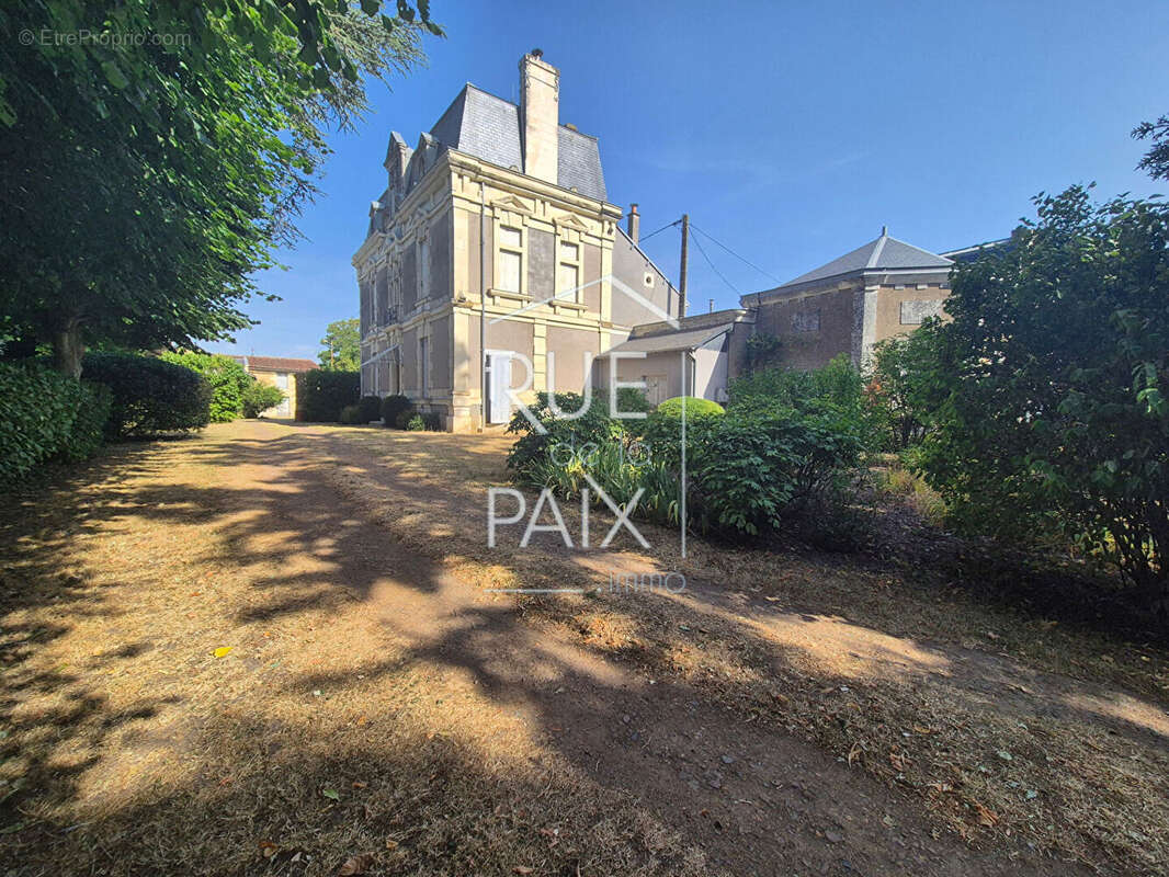 Maison à BASSES