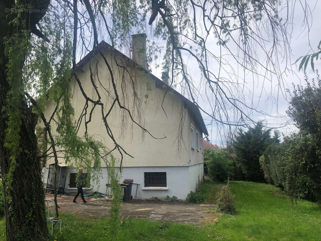 Maison à L'ISLE-D'ABEAU