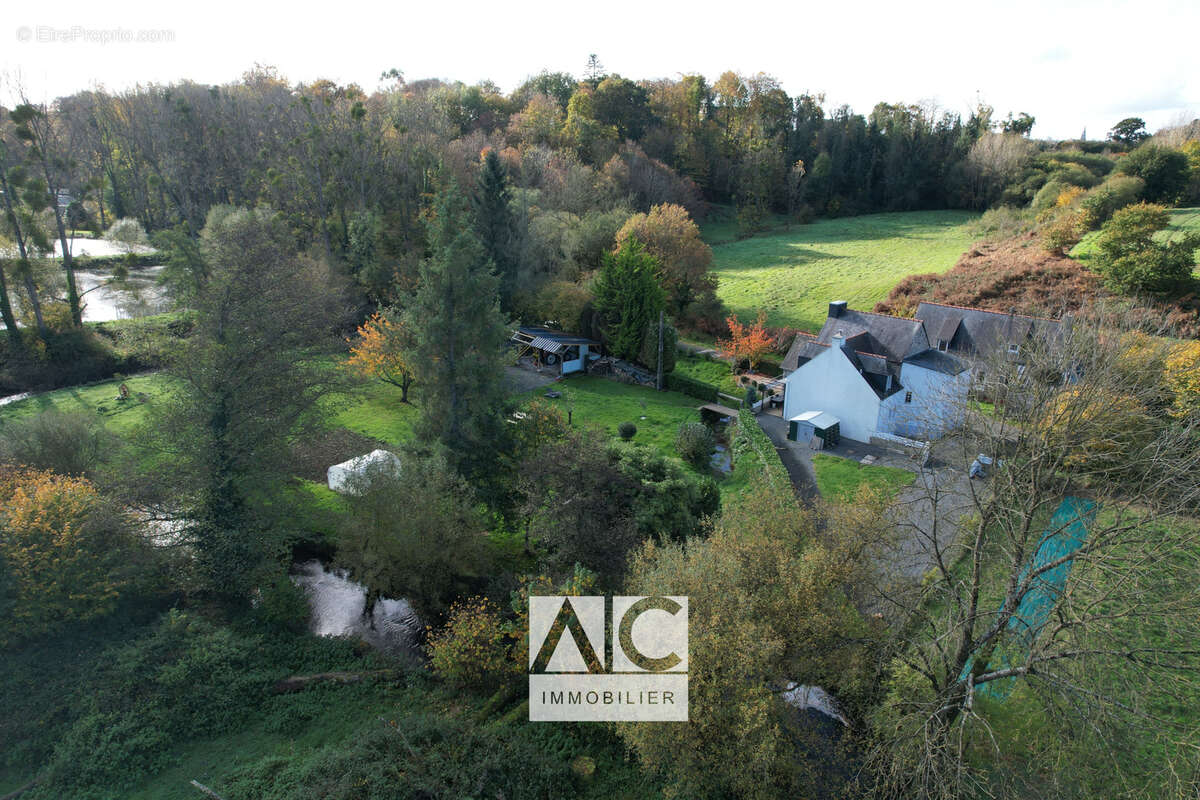 Maison à CHATELAUDREN