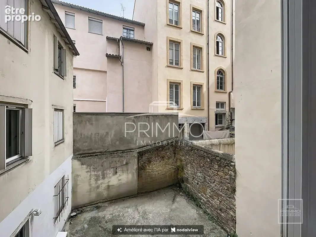 Lyon 3e - rue voltaire -t2 rénové 1er étage avec ascenseur - au calme sur cour - photo 7