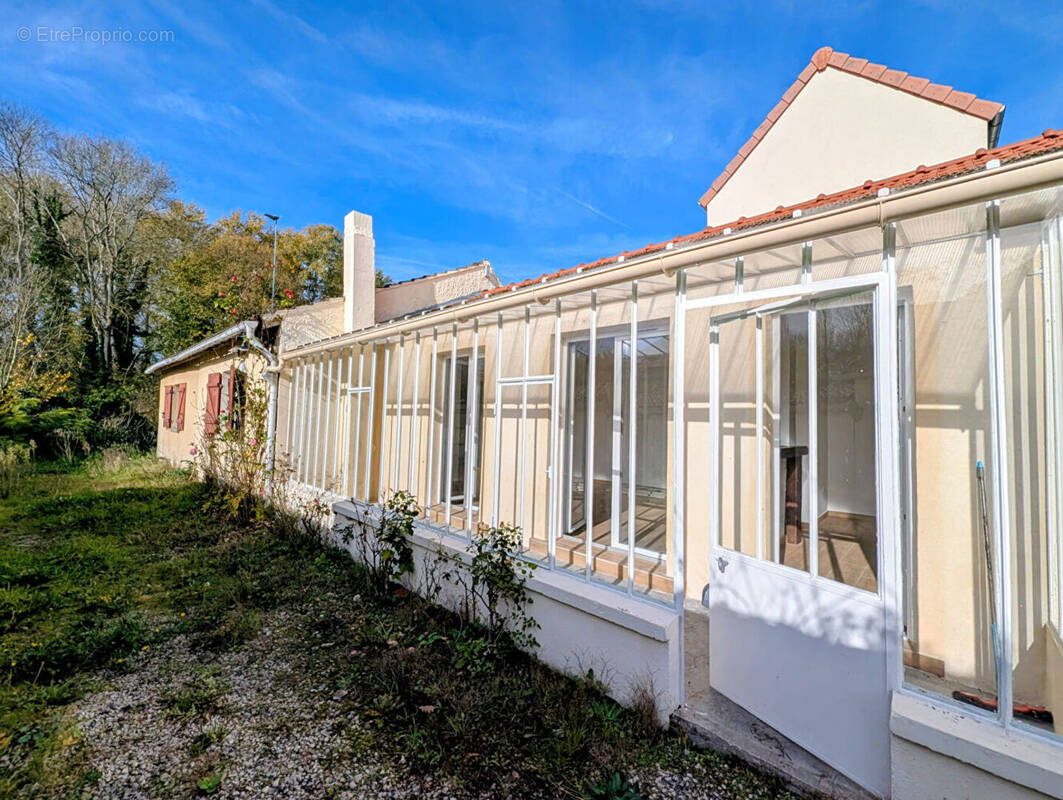 Maison à MILLY-LA-FORET