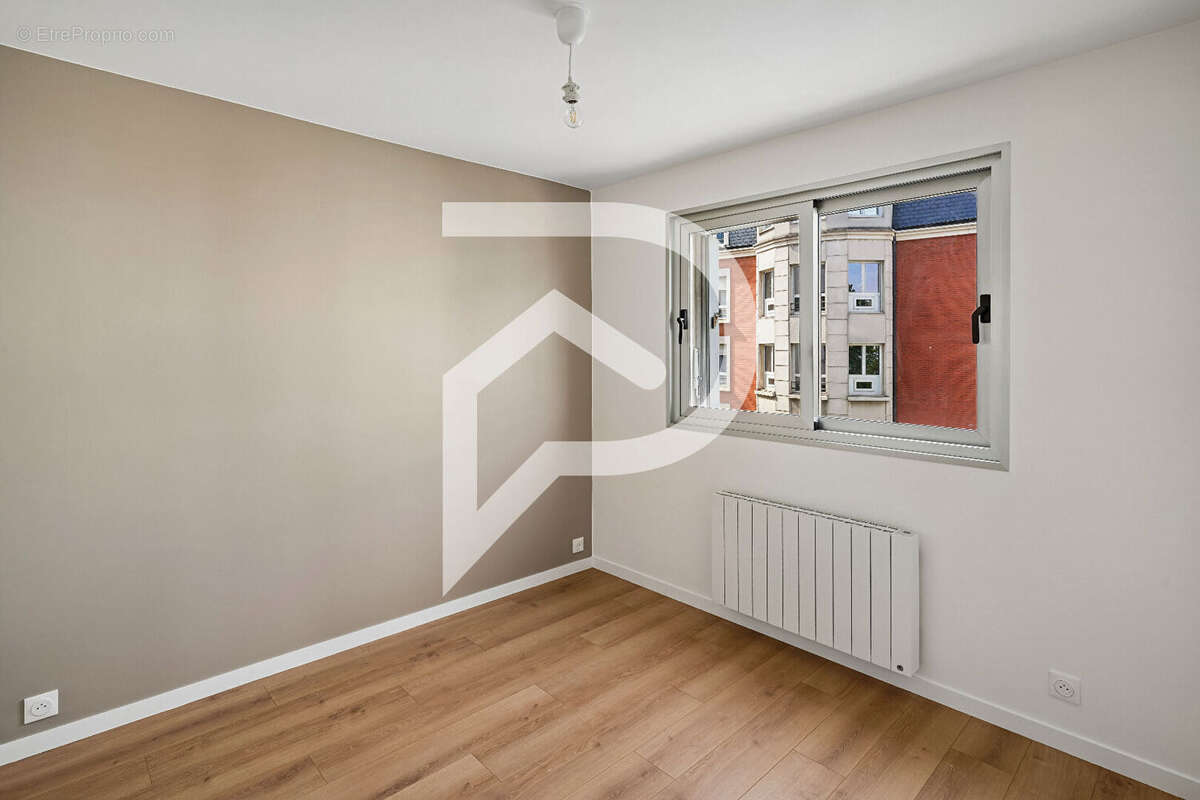 Appartement à BOIS-COLOMBES