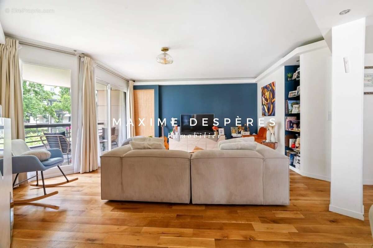 Appartement à LEVALLOIS-PERRET