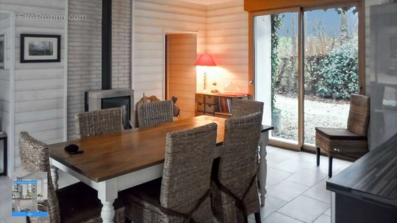 Maison à LA CHAPELLE-BICHE