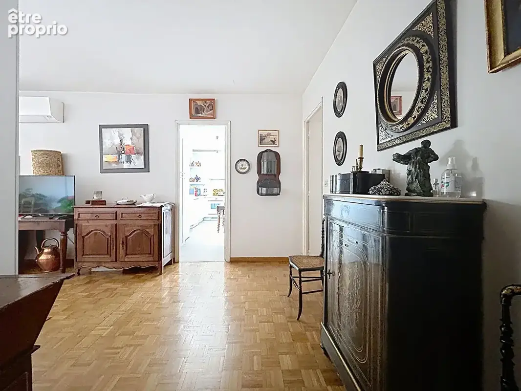 Vends appartement 3 pièces avec balcon secteur Castellane - photo 9