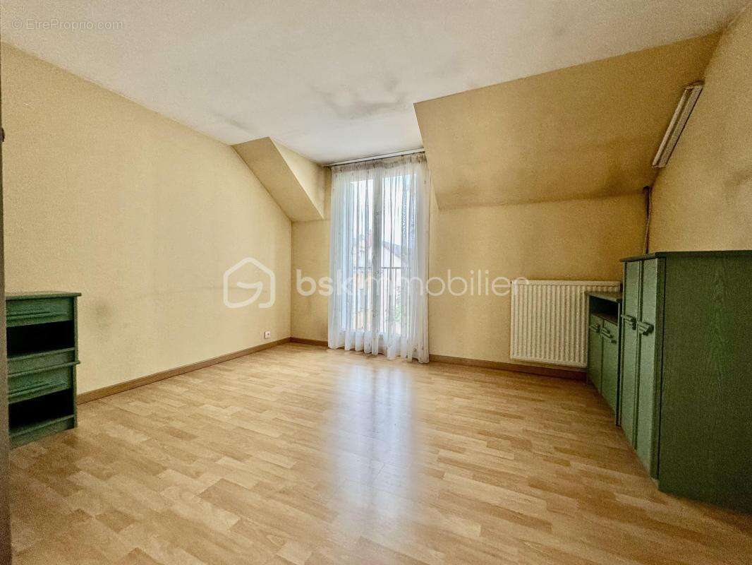 Appartement à AULNAY-SOUS-BOIS