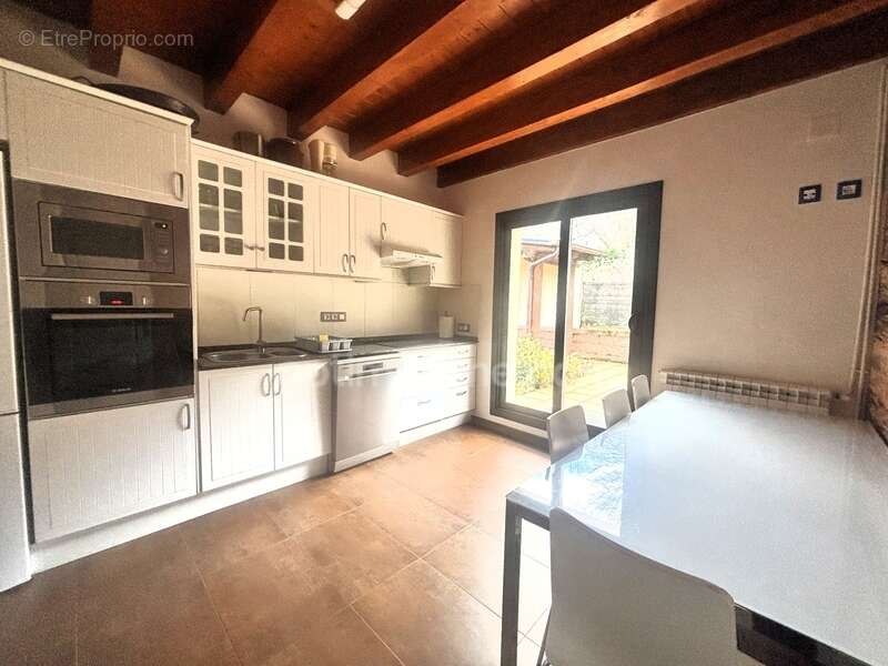 Maison à SAINT-BEAT