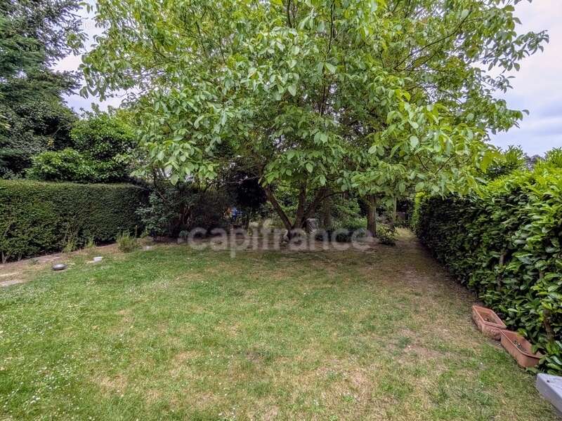 Maison à NEUVILLE-EN-FERRAIN