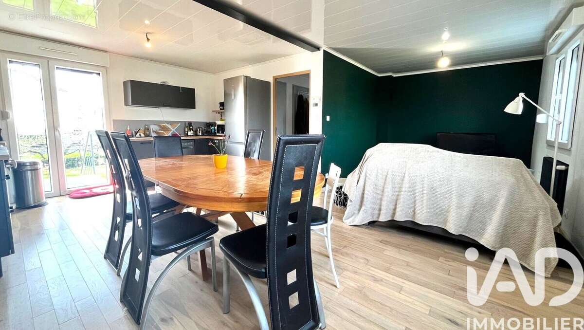 Photo 6 - Maison à CONFLANS-EN-JARNISY