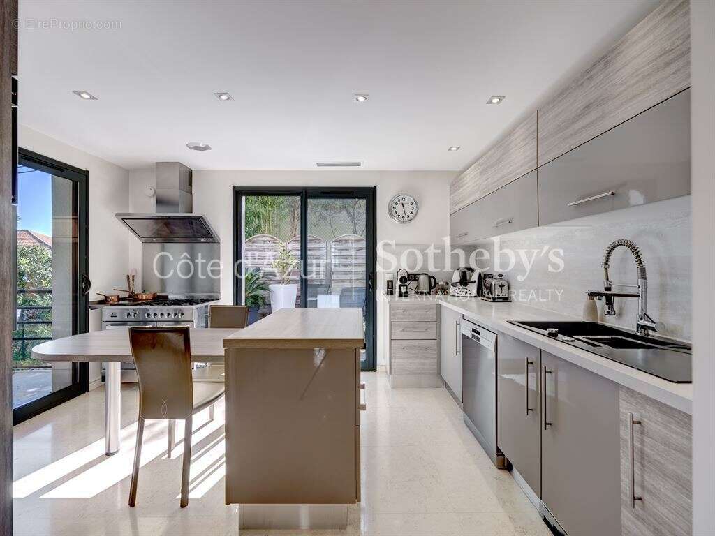 Maison à CANNES