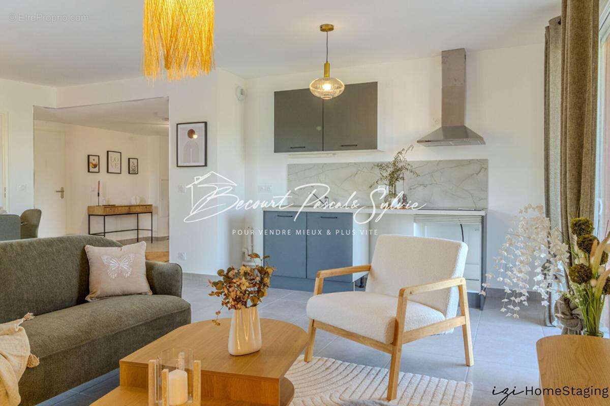 APPARTEMENT T3- 74,71 m² Idéalement situé: 242000  avec 2 terrasses et jardin , double  parkings. Très Grand confort MONTEUX (84 - photo 14