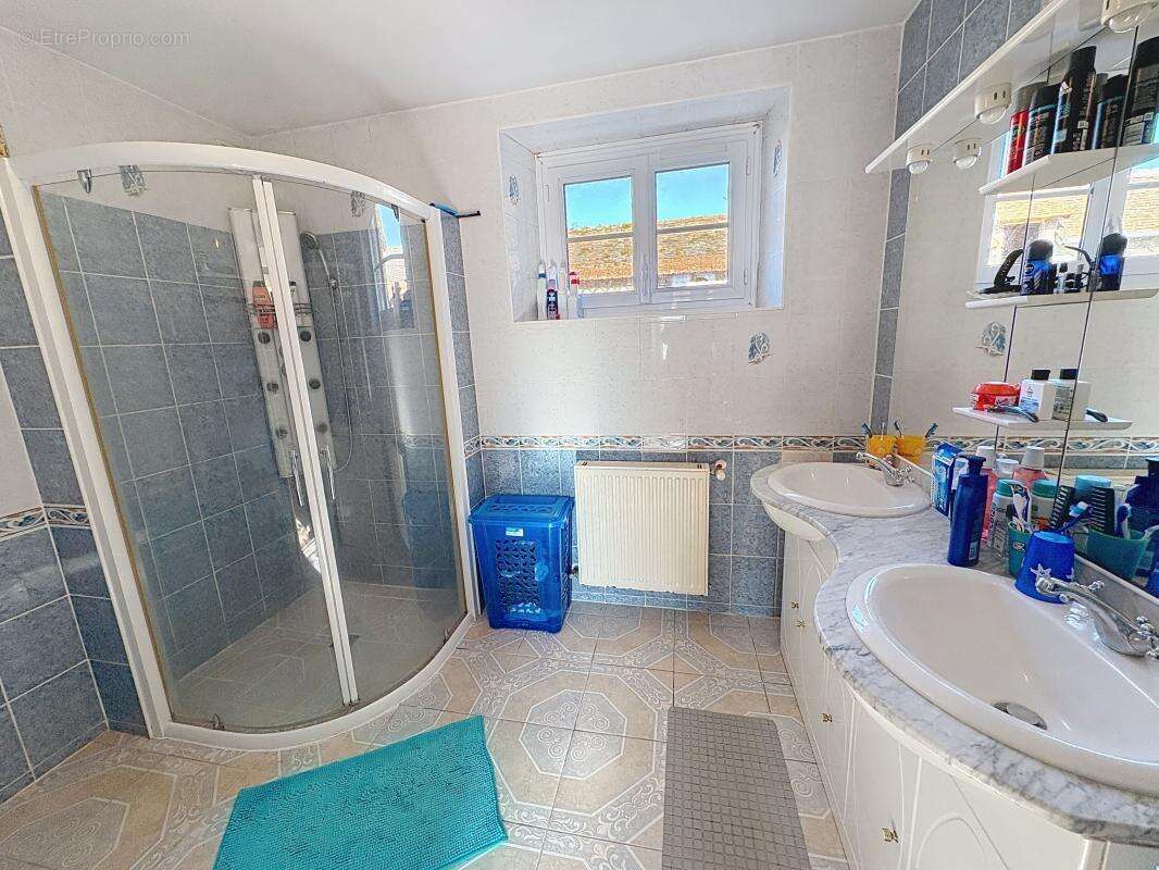 Maison à CHABRIS