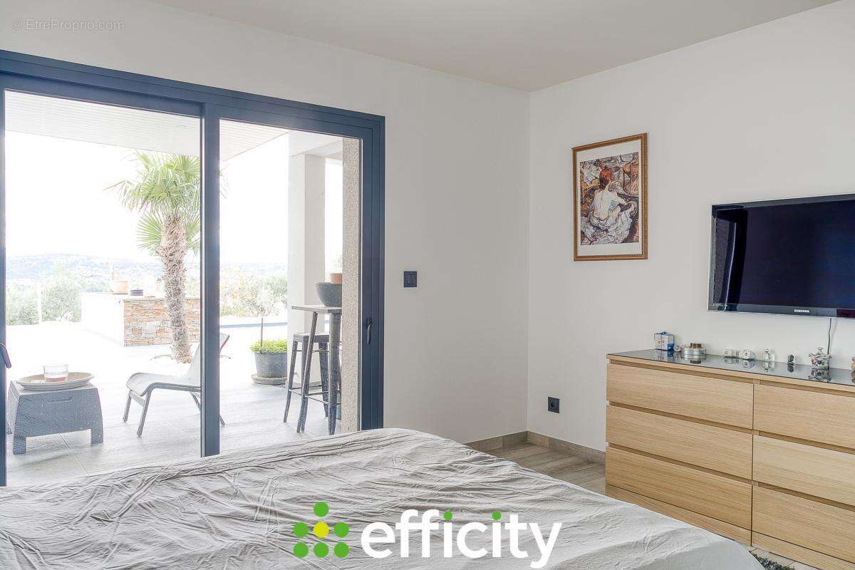 Maison à CHASSE-SUR-RHONE