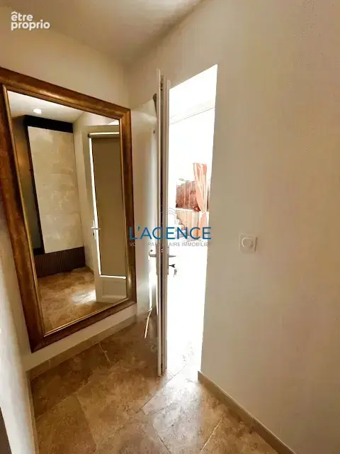 La Moutonne grand t2 moderne avec jardin,piscine et jacuzzi - photo 9