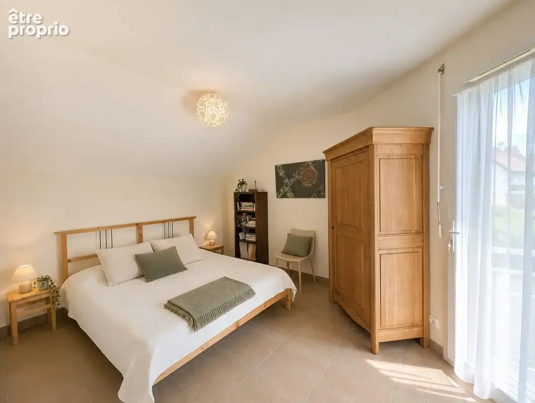Maison 180 m² à Reignier  - photo 8