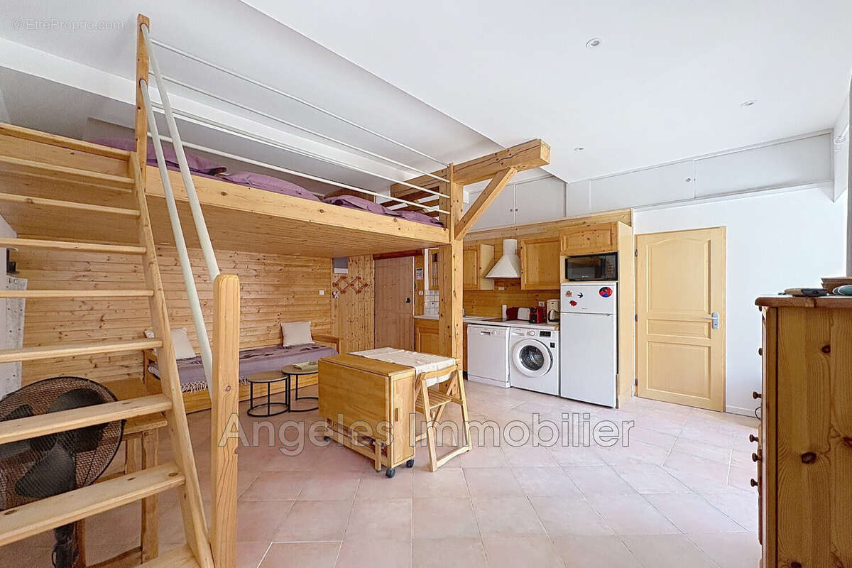 Appartement à VILLEFRANCHE-SUR-MER