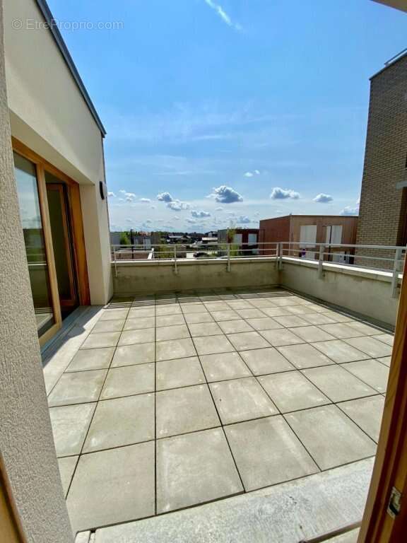 Appartement à QUESNOY-SUR-DEULE
