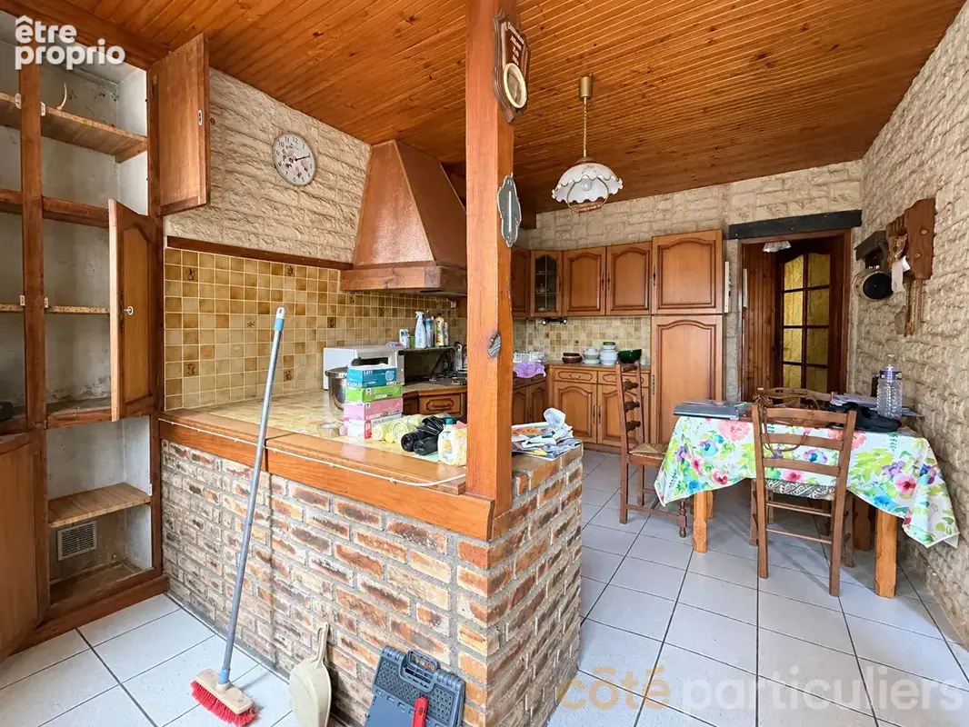 Maison à la campagne avec dépendances - photo 5