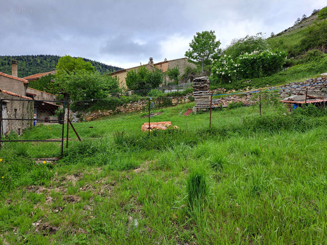 Maison avec vue dégagée et exposition plein SUD, potager et garage non attenants - photo 32