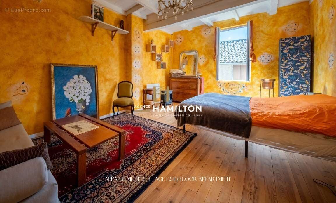 Maison à CORDES-SUR-CIEL