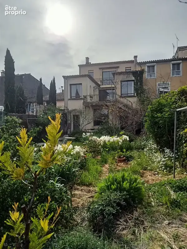 Maison ancienne refaite à neuf, 3 appartements / 1 studio, terrasse et jardin ! - photo 2