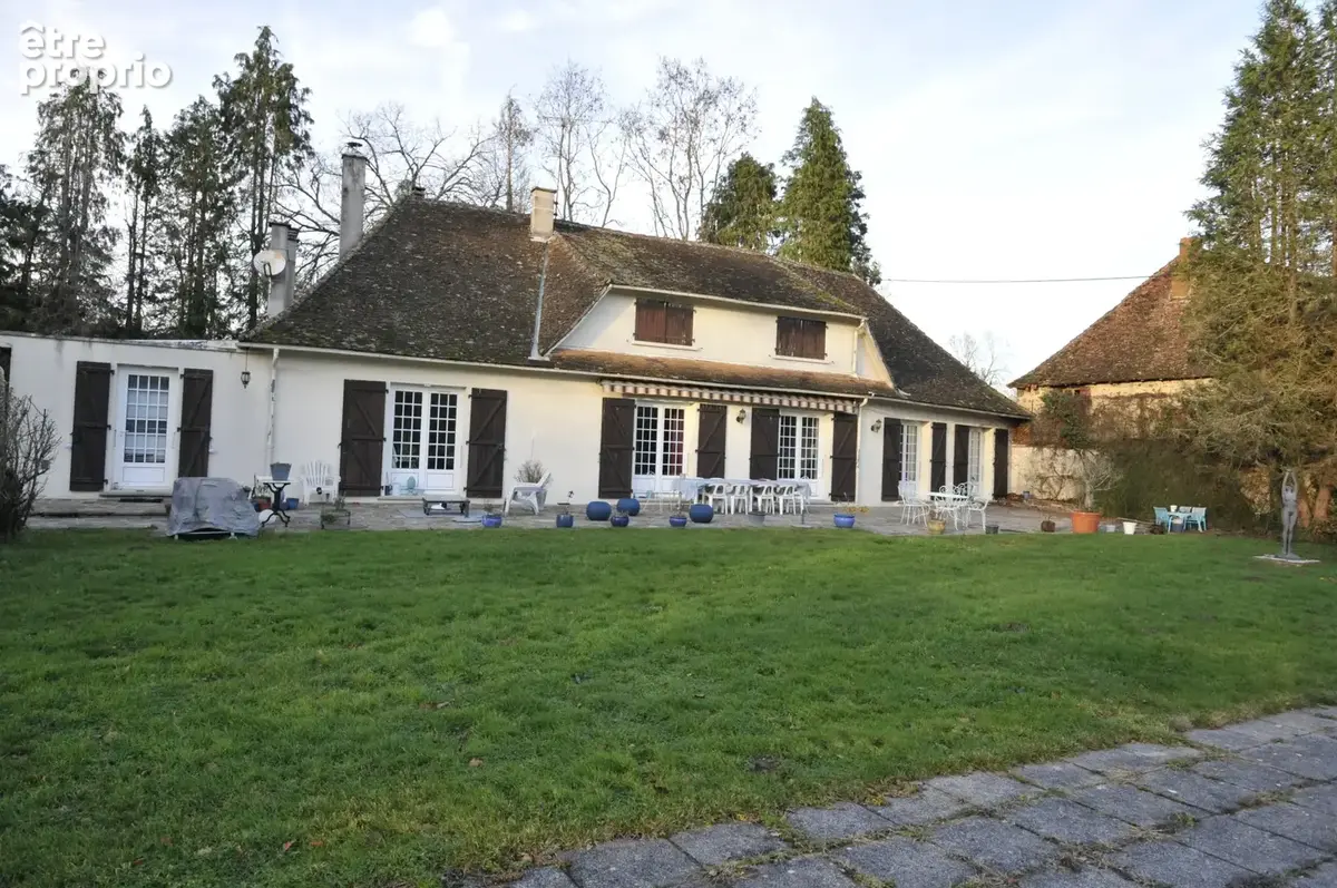 Maison à SAINT-JEAN-LIGOURE