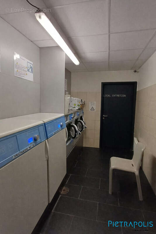 Appartement à PIERRE-BENITE