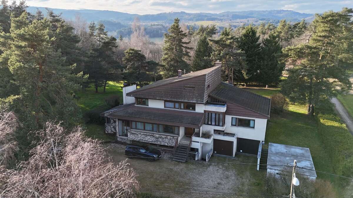 Photo 1 - Maison à AMBERT