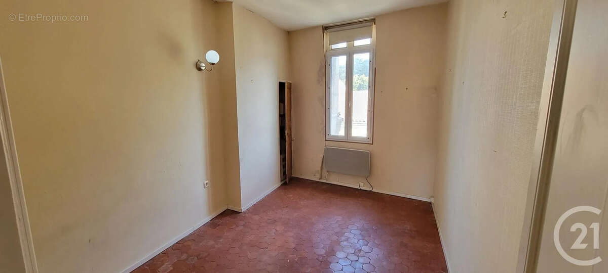 Appartement 59 m² à Avignon  - photo 4