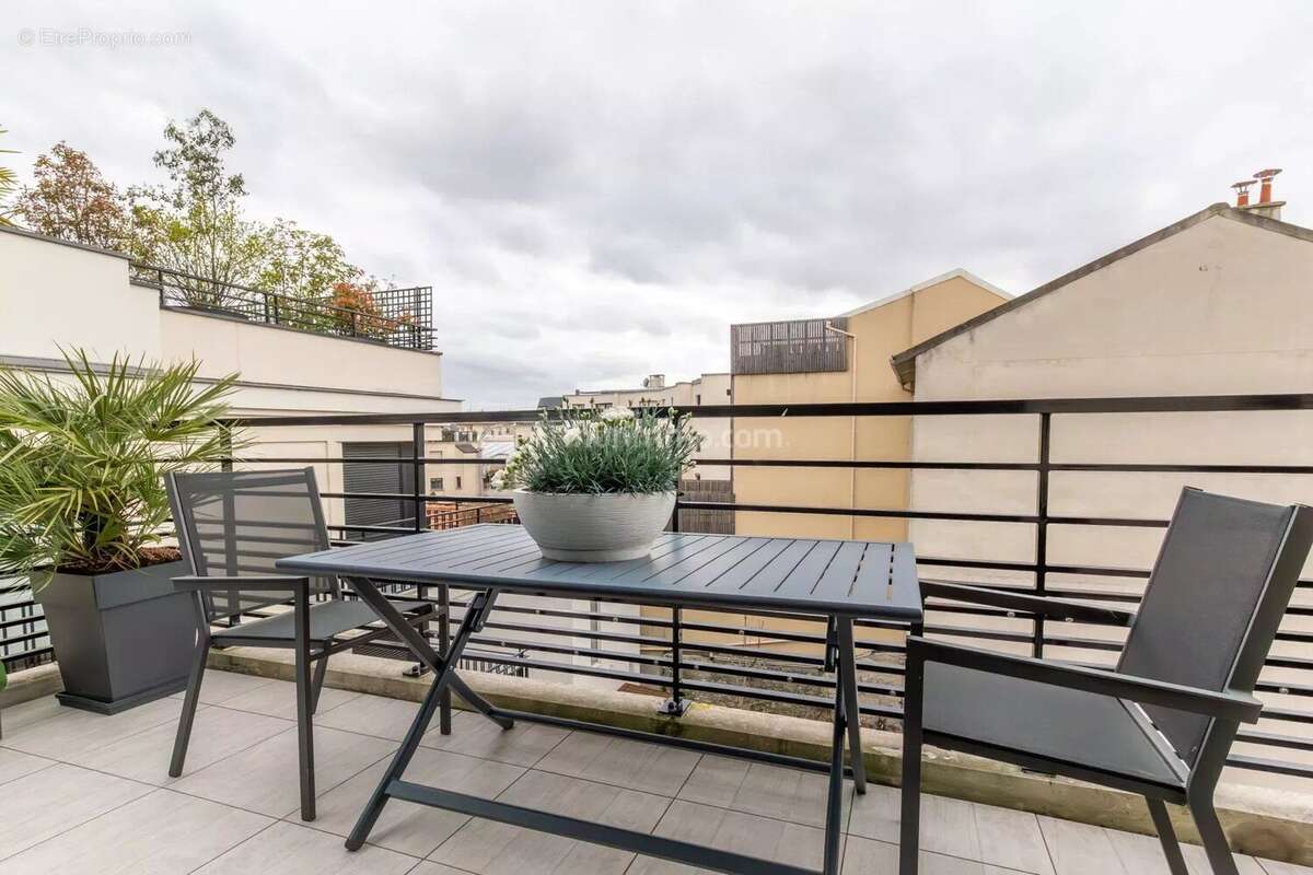 Appartement à NOGENT-SUR-MARNE
