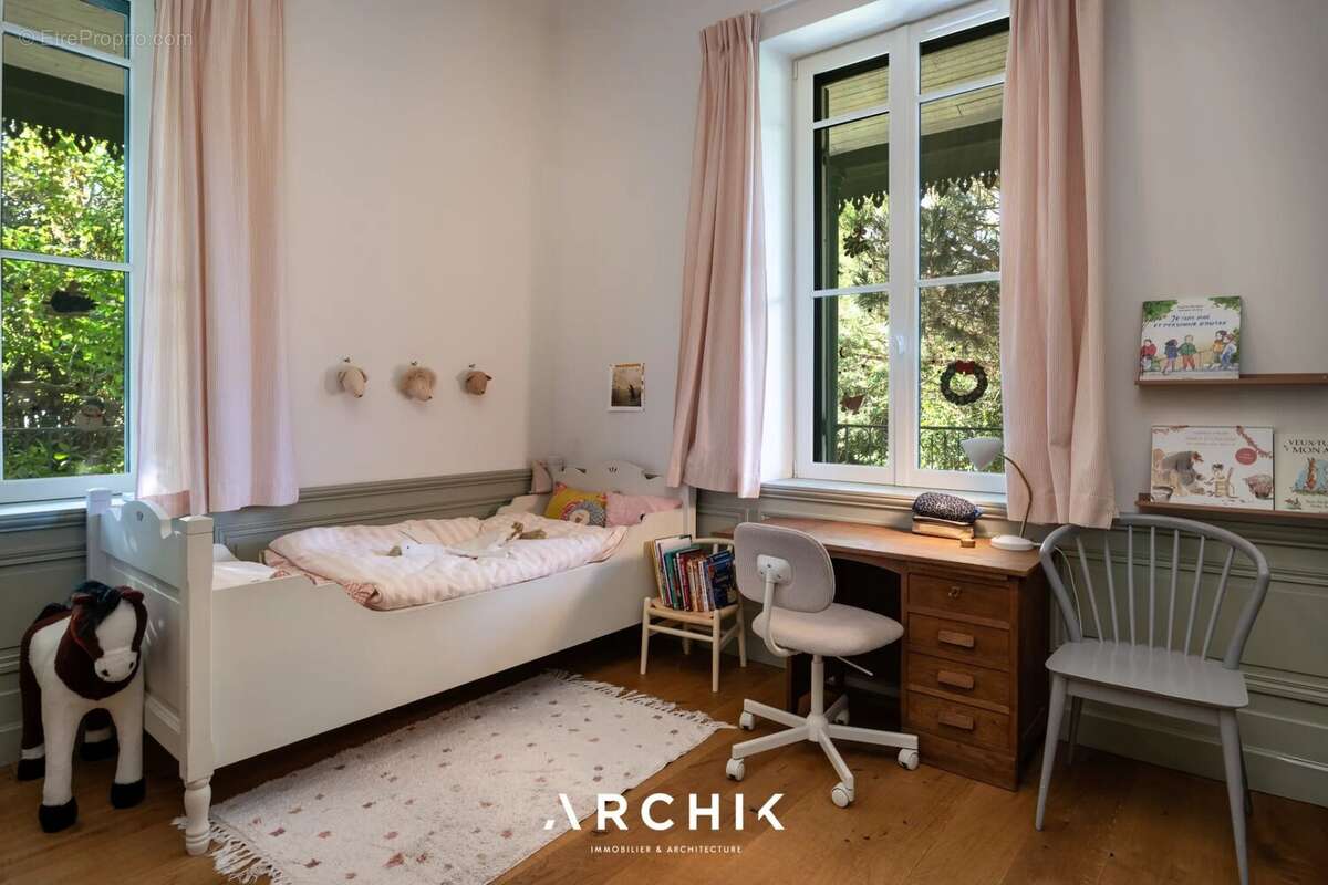 Maison 452 m² à Gujan-Mestras  - photo 16