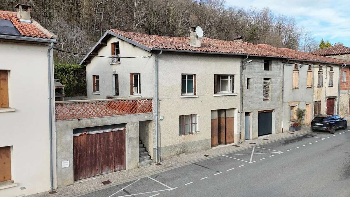 Maison à LE MAS-D'AZIL